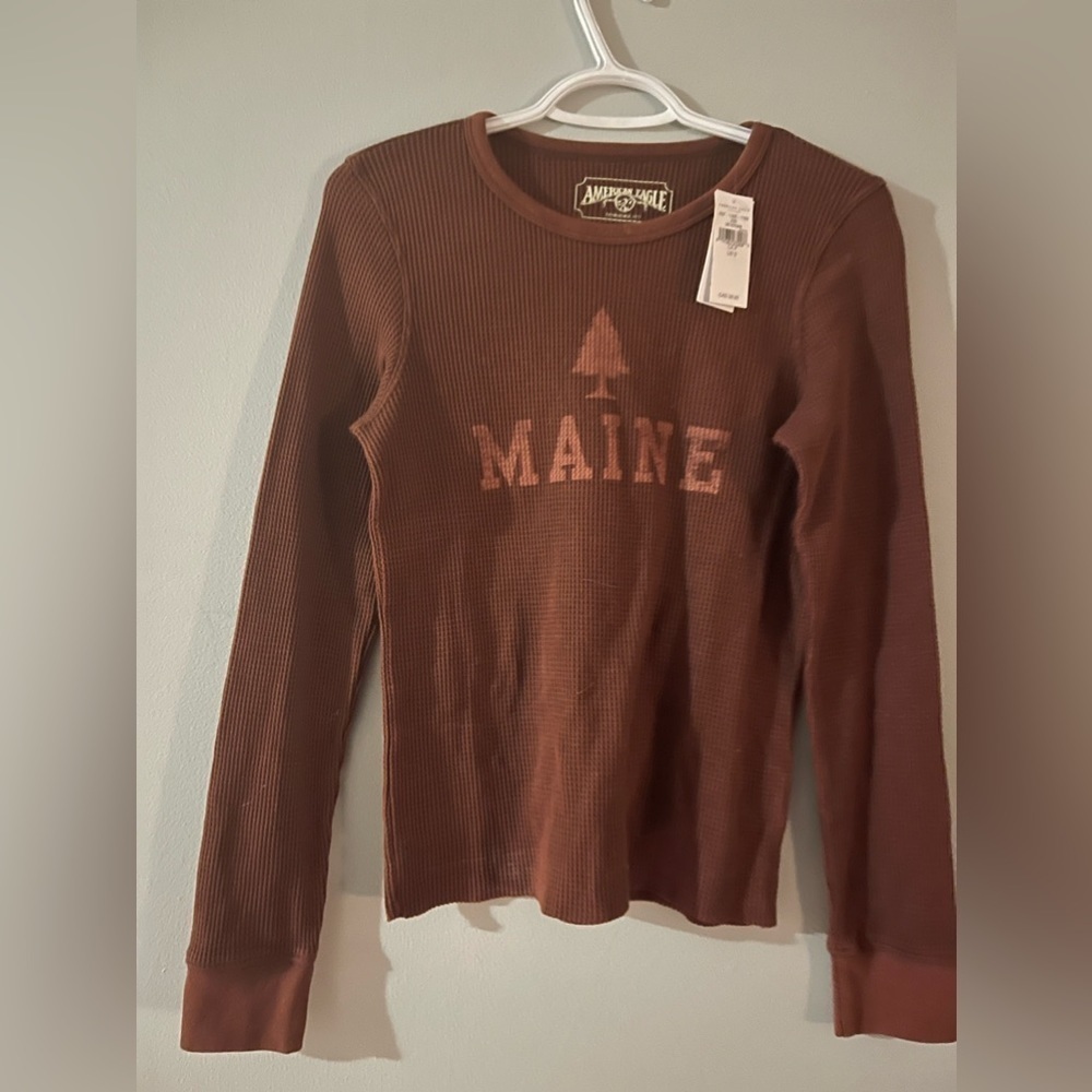 American Eagle Brown Waffle long sleeve new with tags graphic MAINE shirt